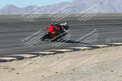 media/Oct-25-2025-Race Pace (Sat) [[47cce5476f]]/Verified/4-Bowl (1035am)/